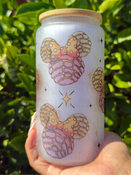 Minnie Concha 16oz Frosted Glass Cup